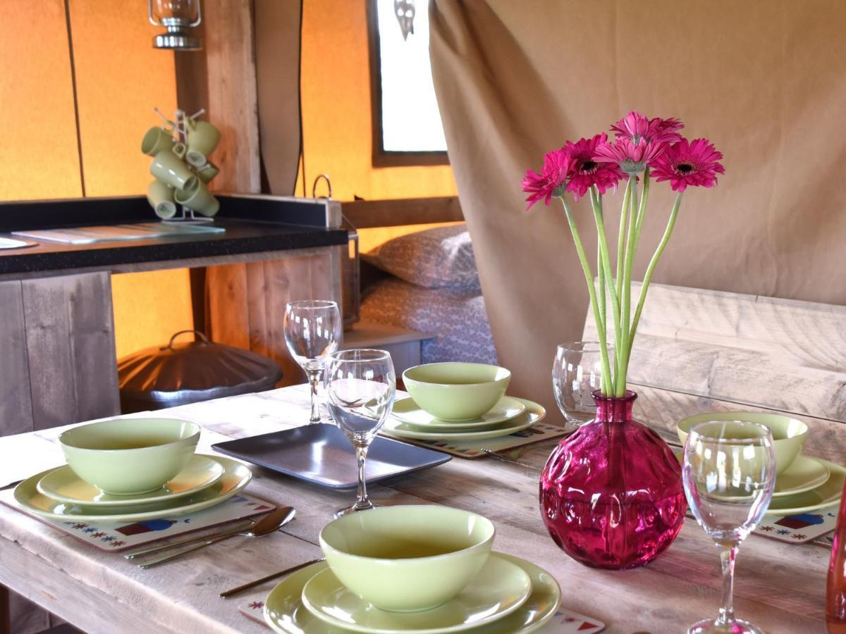 Carr'S Hill Luxury Safari Tents Denny ภายนอก รูปภาพ